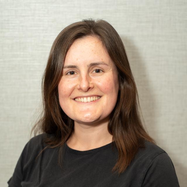 Portrait photograph of Emma Daniel